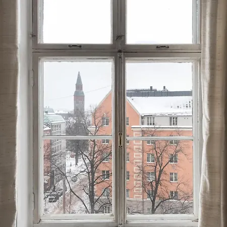 Viihtyisae Kaksio Etu-toeoeloessae * Helsinki